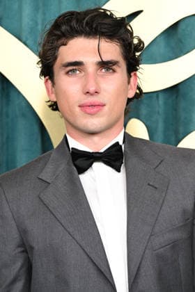 VIP guests attend Disney s Emmys after-party at Vibiana, Los Angeles Featuring: Charlie Evans Where: Los Angeles, California, United States When: 14 Sep 2026 Credit: Jacob Lewis INSTARimages EDITORIAL USE ONLY. NOT FOR USE BY NEWSPAPERS BASED IN THE UK. Copyright: xx instar56021608