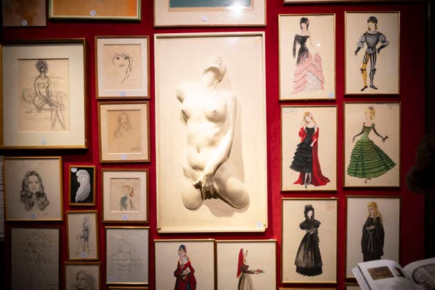 Personal Belongings of Brigitte Bardot to be Auctioned - Paris This photograph shows details of an exhibition ahead of an auction of Brigitte Bardot s personal belongings at Hotel Drouot in Paris on September 15, 2026, ahead of an auction of her memorabilia and clothing.Photo by Eliot Blondet ABACAPRESS.COM Paris France France  Copyright: xBlondetxEliot ABACAx