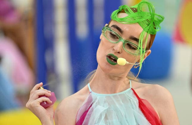 Madrid Fashion Week MADRID, SPAIN - SEPTEMBER 15: A model presents a creation by Spanish designer Agatha Ruiz de la Prada for the Spring Summer 2027 collection during Mercedes-Benz Fashion Week Madrid at the Crystal Gallery of Cibeles Palace in Madrid, Spain, on September 15, 2026. Burak Akbulut Anadolu Madrid Spain. Editorial use only. Please get in touch for any other usage.  Copyright: x2026xAnadoluxBurakxAkbulutx