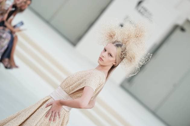 A model wears at collection runway a creation from HannibalLaguna during Pasarela Cibeles Mercedes-Benz Fashion Week Madrid 2026 in Madrid, onTuesday ,15 September 2026. Cordon Press 