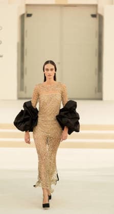 Hannibal Laguna s Fashion Show at MBFW 2026 Hannibal Laguna s fashion show as part of Mercedes-Benz Fashion Week, held at the Crystal Gallery of the Palacio de Cibeles on September 15, 2026, in Madrid, Spain. This Hannibal Laguna fashion show coincides with the celebration of his 40 years in the fashion world and his recognition as Best National Designer at this edition of MBFWMadrid. September 15, 2026, Madrid, Spain  Copyright: xEduardoxParrax 7777011