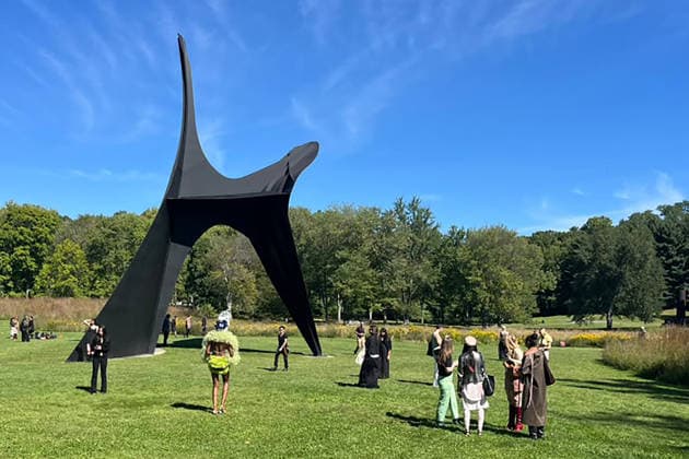 People attend a fashion show by sustainable fashion brand Collina Strada in New York, United States, 15 September 2026. Collina Strada presented its new collection, featuring a punk and dreamy vibe, on a mountain in upstate New York, in the middle of a meadow surrounded by trees and dragonflies. Collina Strada presents her sustainable and punk fashion on a New York mountain !ACHTUNG: NUR REDAKTIONELLE NUTZUNG!  Copyright: xNoraxQuintanillax AME7671 20260915-55021409560_1
