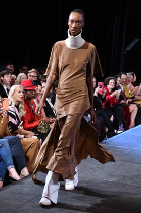 NEW YORK, NY- SEPTEMBER 15: Lorena Saravia Model at the Vanderbilt & Seewald Global Studio Fashion Show at Grand Central Terminal-Vanderbilt Hall on September 15, 2026 in New York City. Copyright: xmpi099 MediaPunchx