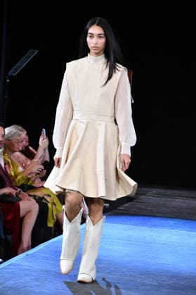 NEW YORK, NY- SEPTEMBER 15: Lorena Saravia Model at the Vanderbilt & Seewald Global Studio Fashion Show at Grand Central Terminal-Vanderbilt Hall on September 15, 2026 in New York City. Copyright: xmpi099 MediaPunchx
