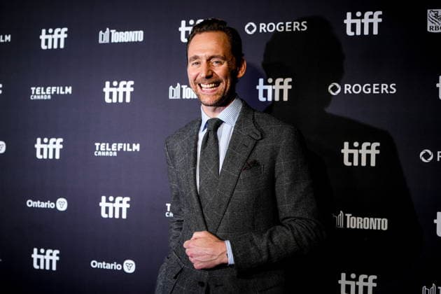 Entertainment Bilder des Tages #2 September 15, 2026, Toronto, On, CAN: Tom Hiddleston arrives on the red carpet to promote the film Tenzing at the Toronto International Film Festival, in Toronto, on Tuesday, Sept. 15, 2026. Toronto CAN  - ZUMAc35_ 20260915_zaf_c35_140 Copyright: xChrisxYoungx