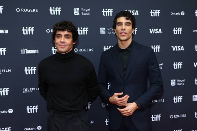 Javier Calvo, Javier Ambrossi at arrivals for LA BOLA NEGRA Premiere at the Toronto International Film Festival (TIFF) 2026, The Princess Of Wales Theatre - VISA Screening Room, Toronto, ON, September 15, 2026. Photo By: JA Everett Collection LA BOLA NEGRA Premiere at the Toronto International Film Festival (TIFF) 2026 PUBLICATIONXNOTxINxCANxCHNxFRAxITAxJPNxNORxPOLxRUSxESPxUKxUSA