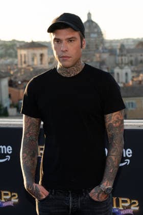 Fedez At RIP2 Roast in Peace Season 2 Photocall - Rome Fedez attends the photocall for the second season of the Prime Video series RIP2 - Roast in Peace in Rome, Italy on September 15, 2026. Photo by Andrea Bracaglia ABACAPRESS.COM Rome Italy Italy  Copyright: xBracagliaxAndrea ABACAx