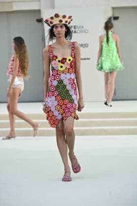 parades with Celia B in Madrid A model parades with Celia B design during Mercedes Benz Fashion Week Madrid Cibeles Palace in Madrid, 15 February of 2026 Spain Featuring: A model parades with Celia B design during Mercedes Benz Fashion Week Madrid Cibeles Palace in Madrid, 15 February of 2026 Spain Where: Madrid, Spain When: 15 Sep 2026 Credit: Oscar Gonzalez WENN Madrid Spain Copyright: xOscarxGonzalez WENNx wenn41662958 OFA ZOJx wenn41662958