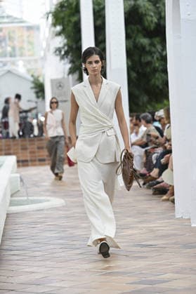 Adolfo Dominguez A model parades with Adolfo Dominguez design during Mercedes Benz Fashion Week Madrid Cibeles Palace in Madrid, 14 of February of 2026 Spain Featuring: A model parades with Adolfo Dominguez design during Mercedes Benz Fashion Week Madrid Cibeles Palace in Madrid, 14 of February of 2026 Spain Where: Madrid, Spain When: 14 Sep 2026 Credit: Oscar Gonzalez WENN Madrid Spain Copyright: xOscarxGonzalez WENNx wenn41658598 OFA ZOJx wenn41658598
