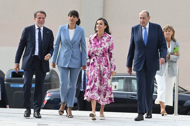 Queen Letizia Presides Over the Second Tribute to Nursing Queen Letizia arrives at the Second Tribute to Nursing at the headquarters of the newspaper La Razón on September 16, 2026, in Madrid, Spain. The event will bring together professionals, experts, and institutions under the motto Caring for the mind is caring for life, organized by the newspaper La Razón. QUEEN LETIZIA NURSING TRIBUTE SEPTEMBER 16, 2026 José Madrid Madrid Spain  Copyright: xJosÃ xOlivax 7778391