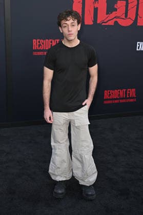 Ethan Cutkosky at the world premiere of the movie *Resident Evil* at the United Theater on Broadway in Los Angeles, September 15, 2026 Foto:xD.xStarbuckx xFuturexImagex evil_6953