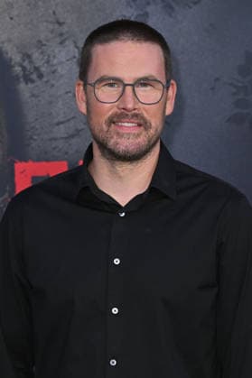 Zach Cregger at the world premiere of the movie *Resident Evil* at the United Theater on Broadway in Los Angeles, September 15, 2026 Foto:xD.xStarbuckx xFuturexImagex evil_6978