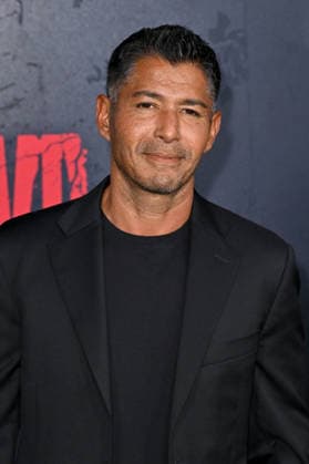 Asad Qizilbash at the world premiere of the movie *Resident Evil* at the United Theater on Broadway in Los Angeles, September 15, 2026 Foto:xD.xStarbuckx xFuturexImagex evil_6997