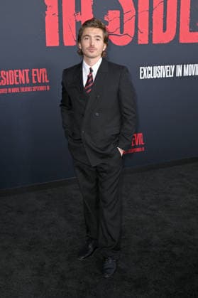 Austin Abrams at the world premiere of the movie *Resident Evil* at the United Theater on Broadway in Los Angeles, September 15, 2026 Foto:xD.xStarbuckx xFuturexImagex evil_7008