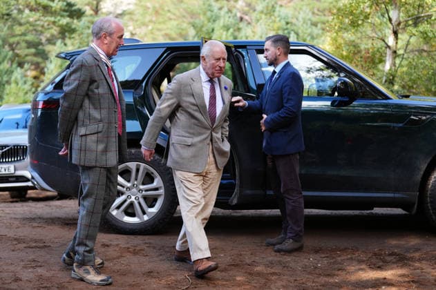 . 16 09 2026. Cairngorms ,United Kingdom. King Charles III during a visit to the Cairngorms National Park in Scotland, United Kingdom.  xPoolx xi-Imagesx IIM-27008-0012