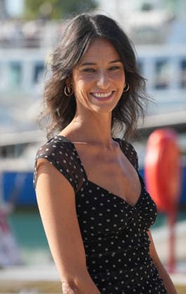 Celebrites : 16 SEPTEMBRE Festival Fiction de la Rochelle LA ROCHELLE, FRANCE September 16: ADELE GALLOIS Attendees at the SOEURS photocall at the port of La Rochelle on September 16, 2026, in La Rochelle, France. Photo: Laurent Lairys. la rochelleFrance  Copyright: xLaurentxLairysx