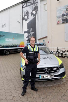 Matthias Schloo at a photo shoot for the 500th episode of the ZDF TV series *Notruf Hafenkante: Dreckiger Deal* on the original set of PK 21 at Studio Hamburg, Hamburg, September 16, 2026 Foto:xgbrcix xFuturexImagex hafenkante_6901