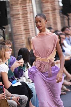 A model wears at collection runway a creation from Ernesto Naranjo during Pasarela Cibeles Mercedes-Benz Fashion Week Madrid 2026 in Madrid, on Wednesday , 16 September 2026. Cordon Press 
