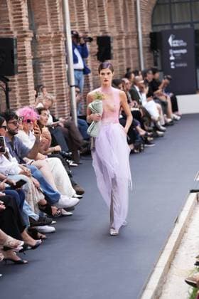 A model wears at collection runway a creation from Ernesto Naranjo during Pasarela Cibeles Mercedes-Benz Fashion Week Madrid 2026 in Madrid, on Wednesday , 16 September 2026. Cordon Press 