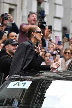 September 16, 2026: Celine Dion leaves the Royal Monceau. Celine Dion spent time with fans before heading to the venue, the Royal Monceau hotel in Paris, France. 459726 September 16, 2026 Paris, France  Copyright: xL.Urmanx xStarfacex STAR_459726_033
