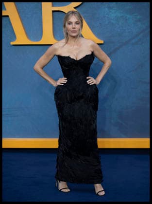 . 16 09 2026. London, United Kingdom. Sienna Miller arriving at the War world premiere in London.  xStephenxLockx xi-Imagesx IIM-27007-0023