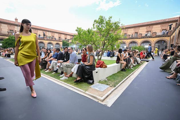 September 16, 2026, Madrid, Spain: A model parades with Baro Lucas design during the Mercedes Benz Fashion Week Madrid at Cibeles Palace in Madrid. Madrid Spain  - ZUMAs197 20260916_aaa_s197_221 Copyright: xAtilanoxGarciax