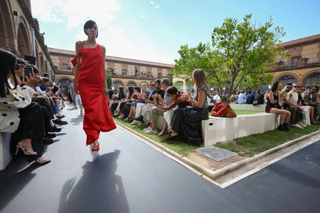 September 16, 2026, Madrid, Spain: A model parades with Baro Lucas design during the Mercedes Benz Fashion Week Madrid at Cibeles Palace in Madrid. Madrid Spain  - ZUMAs197 20260916_aaa_s197_254 Copyright: xAtilanoxGarciax