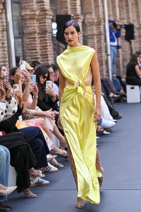 September 16, 2026, Madrid, Spain: A model parades with Ernesto Naranjo design during the Mercedes Benz Fashion Week Madrid at Cibeles Palace in Madrid. Madrid Spain  - ZUMAs197 20260916_aaa_s197_255 Copyright: xAtilanoxGarciax