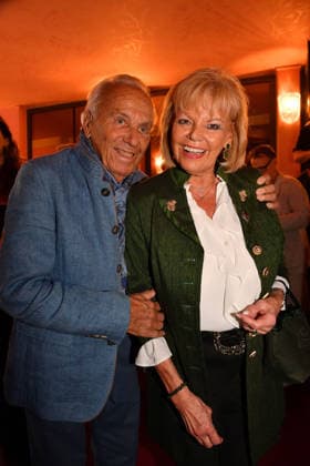 Guenther Steinberg and Margot Steinberg at the premiere of *Oktoberfest: A Musical—An Almost True Story*Ö An Almost True Story premieres on September 16, 2026, at the Komoedie Bayerischer Hof in Munich. Guenther Steinberg and Margot Steinberg attend the premiere of Oktoberfest: A Musical—An Almost True Story ¦ on Se