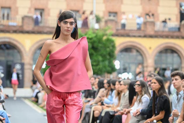 September 16, 2026, Madrid, Spain: A model parades with Baro Lucas design during the Mercedes Benz Fashion Week Madrid at Cibeles Palace in Madrid. Madrid Spain  - ZUMAs197 20260916_aaa_s197_282 Copyright: xAtilanoxGarciax