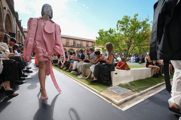 September 16, 2026, Madrid, Spain: A model parades with Baro Lucas design during the Mercedes Benz Fashion Week Madrid at Cibeles Palace in Madrid. Madrid Spain  - ZUMAs197 20260916_aaa_s197_284 Copyright: xAtilanoxGarciax