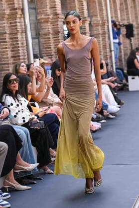 September 16, 2026, Madrid, Spain: A model parades with Ernesto Naranjo design during the Mercedes Benz Fashion Week Madrid at Cibeles Palace in Madrid. Madrid Spain  - ZUMAs197 20260916_aaa_s197_295 Copyright: xAtilanoxGarciax