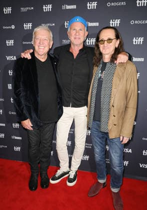 Alex Lifeson, Geddy Lee, Chad Smith At the premiere of Neil Peart: No One s Disciple during the 2026 Toronto International Film Festival at Princess of Wales Theatre on September 16, 2026 in Toronto, Ontario. Copyright: xHumbertoxServin Clasos MediaPunchx