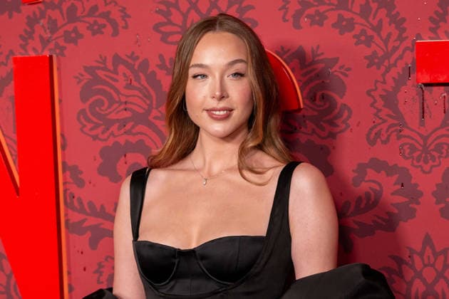 NEW YORK, NY - SEPTEMBER 16: Ella Beatty at Netflix s Monster: The Lizzie Borden Story New York premiere on September 16, 2026 in New York City. Credit: AdMedia New York City USA  - ZUMAa123 20260916_zaa_a123_151 Copyright: xCamaraxPorterx
