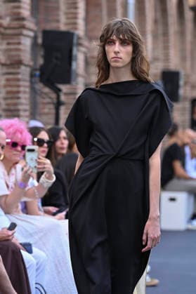 September 16, 2026, Madrid, Spain: A model parades with MoisÃ s Nieto design during Mercedes Benz Fashion Week Madrid Cibeles Palace. Madrid Spain  - ZUMAs197 20260916_aaa_s197_481 Copyright: xAtilanoxGarciax