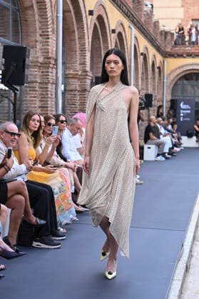 September 16, 2026, Madrid, Spain: A model parades with MoisÃ s Nieto design during Mercedes Benz Fashion Week Madrid Cibeles Palace. Madrid Spain  - ZUMAs197 20260916_aaa_s197_497 Copyright: xAtilanoxGarciax