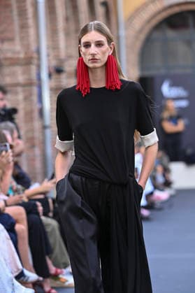 September 16, 2026, Madrid, Spain: A model parades with MoisÃ s Nieto design during Mercedes Benz Fashion Week Madrid Cibeles Palace Madrid Spain  - ZUMAs197 20260916_aaa_s197_506 Copyright: xAtilanoxGarciax