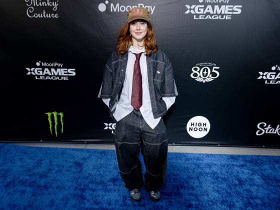 September 16, 2026, Los Angeles, California, USA: KIRSTY MUIR attends the 2026 MoonPay X Games League Winter Draft blue carpet. Los Angeles USA  - ZUMAb173 20260916_aap_b173_003 Copyright: xBillyxBennightx