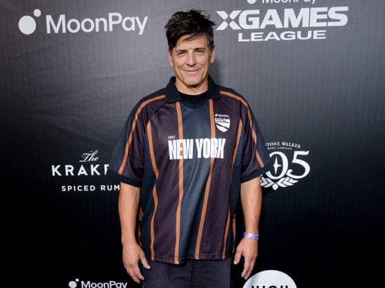 September 16, 2026, Los Angeles, California, USA: DAVE SYPNIEWSKI attends the 2026 MoonPay X Games League Winter Draft blue carpet. Los Angeles USA  - ZUMAb173 20260916_aap_b173_021 Copyright: xBillyxBennightx