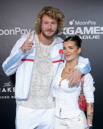 September 16, 2026, Los Angeles, California, USA: YUNG GRAVY and ARI KYTSYA attends the 2026 MoonPay X Games League Winter Draft blue carpet. Los Angeles USA  - ZUMAb173 20260916_aap_b173_022 Copyright: xBillyxBennightx