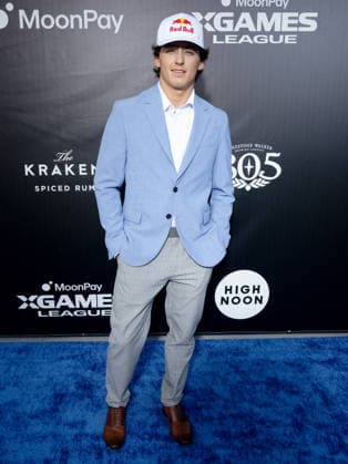September 16, 2026, Los Angeles, California, USA: LIAM BREARLEY attends the 2026 MoonPay X Games League Winter Draft blue carpet. Los Angeles USA  - ZUMAb173 20260916_aap_b173_023 Copyright: xBillyxBennightx