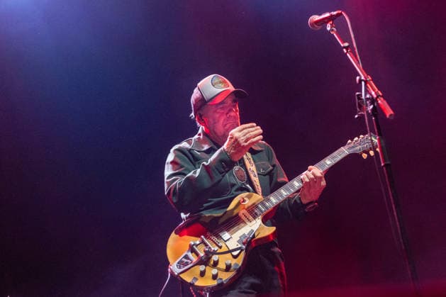 Daniel Lanois live in Oslo, Norway Oslo, Norway. 16th, September 2026. The Canadian musician and record producer Daniel Lanois performs a live concert at Sentrum Scene in Oslo. Norway, Oslo, Sentrum Scene  Copyright: xGonzalesxPhoto Per-OttoxOppix