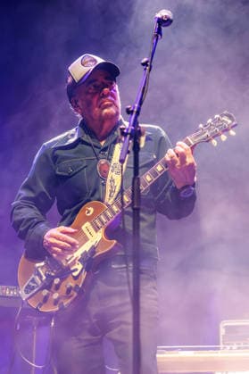 Daniel Lanois live in Oslo, Norway Oslo, Norway. 16th, September 2026. The Canadian musician and record producer Daniel Lanois performs a live concert at Sentrum Scene in Oslo. Norway, Oslo, Sentrum Scene  Copyright: xGonzalesxPhoto StianxS.xMollerx