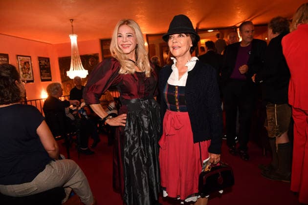 Julia Kent and Simone Rethel: Premiere of Oktoberfest: A Musical—Beinah wahr¦ An Almost True Story, a comedy at the Bayerischer Hof in Munich, September 16, 2026