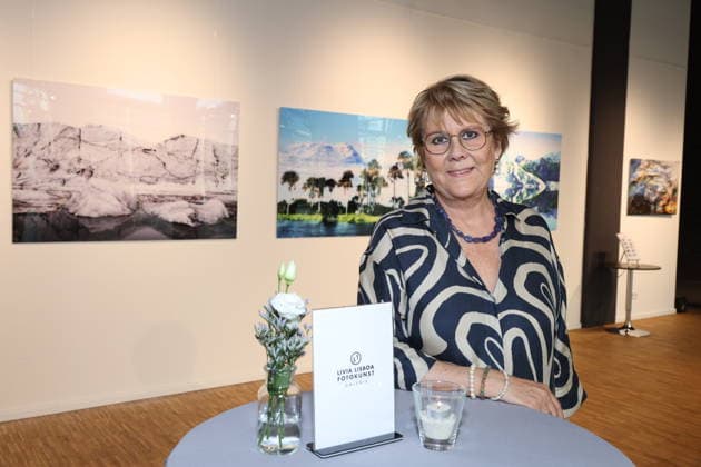 Gallery owner Livia Lisboa opens her photography gallery in Hamburg s HafenCity, Hamburg, September 16, 2026