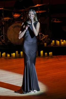ABB LEONY: Leony, the German pop singer, performing at a concert in the main hall of the Elbphilharmonie during the E On New Energy Experience on September 16, 2026, in Hamburg