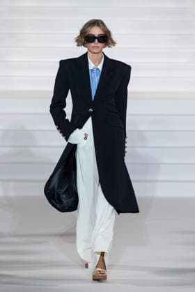 Paul Costelloe SS27 Show at London Fashion Week LONDON, UNITED KINGDOM - SEPTEMBER 17: A model walks the runway during Paul Costelloe Spring Summer 2027 show at London Fashion Week in London, United Kingdom on September 17, 2026. Wiktor Szymanowicz Anadolu London United Kingdom. Editorial use only. Please get in touch for any other usage.  Copyright: x2026xAnadoluxWiktorxSzymanowiczx