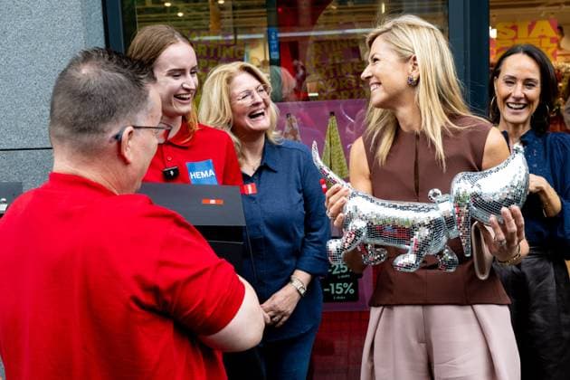 Amsterdam, The Netherlands, 2026-09-17 13:54:51 AMSTERDAM, 17-09-2026, HEMA Queen Maxima pays a working visit to HEMA in Amsterdam. HEMA, the Hollandsche Eenheidsprijzen Maatschappij Amsterdam, celebrates its 100th anniversary this year. PHOTO: NLBeeld Patrick van Emst Credit: NL Beeld Patrick van Emst  Copyright: xx x