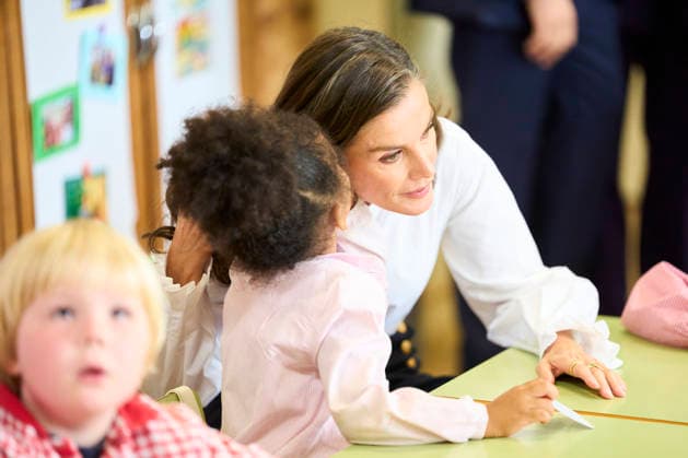 September 17, 2026, Oviedo, Asturias, Spain: Queen Letizia of Spain attends the Opening of the School Year 2026 2027 at Gesta Primary School on September 17, 2026 in Oviedo, Spain Oviedo Spain  - ZUMAg15_ 20260917_zaf_g15_095 Copyright: xJackxAbuinx