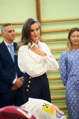 September 17, 2026, Oviedo, Asturias, Spain: Queen Letizia of Spain attends the Opening of the School Year 2026 2027 at Gesta Primary School on September 17, 2026 in Oviedo, Spain Oviedo Spain  - ZUMAg15_ 20260917_zaf_g15_127 Copyright: xJackxAbuinx